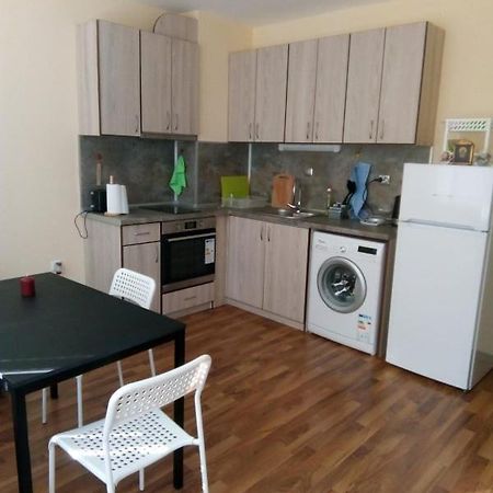 Cozy Apartament Naydenov Apartment Burgas Ngoại thất bức ảnh