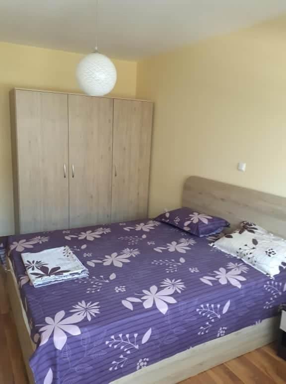 Cozy Apartament Naydenov Apartment Burgas Ngoại thất bức ảnh
